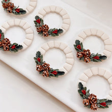 Load image into Gallery viewer, Crowns Clay Cutter