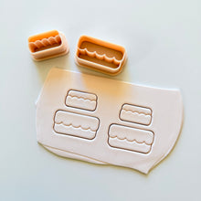 Load image into Gallery viewer, Cake Clay Cutter