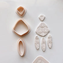 Load image into Gallery viewer, Heavy Stone Clay Cutter Set
