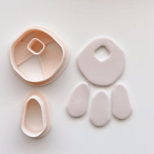 Load image into Gallery viewer, Organic Circle Clay Cutter Set