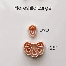 Load image into Gallery viewer, Floreshila Large Clay Cutter