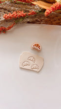 Load image into Gallery viewer, Croissant Clay Cutter