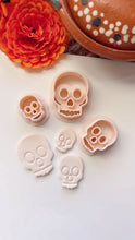 Load image into Gallery viewer, Calaveritas Clay Cutter Set