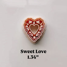 Load image into Gallery viewer, Sweet love Clay Cutter