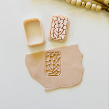 Load image into Gallery viewer, Cozy Leaf Clay Cutter Set
