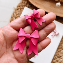 Load image into Gallery viewer, Coquette 02 Clay Cutter