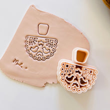 Load image into Gallery viewer, Cholula Clay Cutter