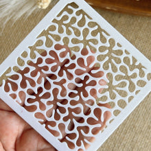 Load image into Gallery viewer, Seaweed 3D Stencil