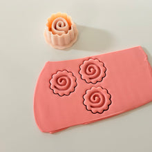 Load image into Gallery viewer, Naruto Clay Cutter