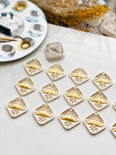 Load image into Gallery viewer, Ave Tile Clay Cutter