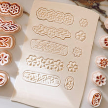 Load image into Gallery viewer, Flora Barrette Clay Cutter