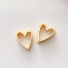Load image into Gallery viewer, Skinny Hearts Clay Cutter Set