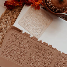 Load image into Gallery viewer, Talavera Poblana 3D Stencil