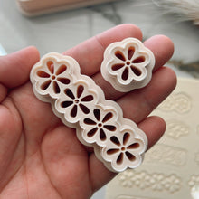 Load image into Gallery viewer, Margarita Barrette Clay Cutter