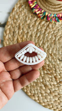 Load image into Gallery viewer, Fan Clay Cutter