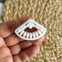 Load image into Gallery viewer, Fan Clay Cutter