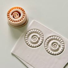 Load image into Gallery viewer, Marena Clay Cutter