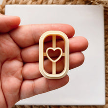 Load image into Gallery viewer, Oval Heart Clay Cutter