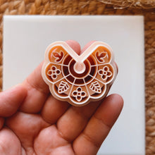 Load image into Gallery viewer, Calendar clay cutter