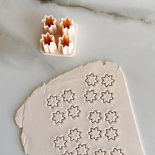 Load image into Gallery viewer, Mini Nut multi clay cutter