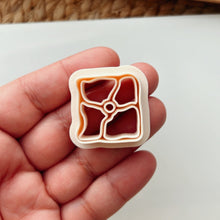 Load image into Gallery viewer, Stone Flower Clay Cutter