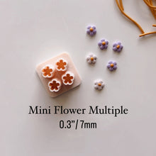 Load image into Gallery viewer, Mini Flower Multiple Cutter