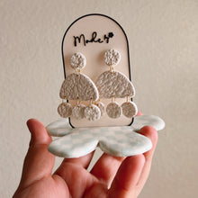 Load image into Gallery viewer, Earring Card Holder Clay Cutters