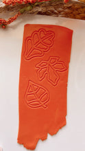 Load image into Gallery viewer, Leaf Clay Cutters