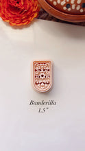 Load image into Gallery viewer, Banderilla Clay Cuter