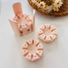 Load image into Gallery viewer, Stay-Put Resin Tray Set | Polymer Clay Tool