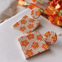 Load image into Gallery viewer, Stars Stencil