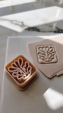 Load image into Gallery viewer, Lotus flower Cutter