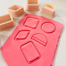 Load image into Gallery viewer, Flat Frame Clay Cutters