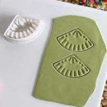 Load image into Gallery viewer, Fan Clay Cutter