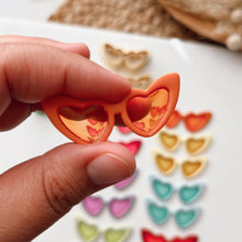 Load image into Gallery viewer, Sunglasses Clay Cutter