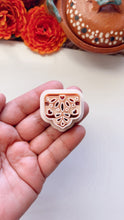 Load image into Gallery viewer, Papel picado 2 Clay Cutter
