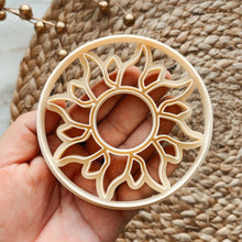 Load image into Gallery viewer, Giant Sun Clay Cutter