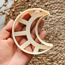 Load image into Gallery viewer, Giant Moon Clay Cutter