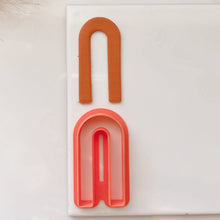 Load image into Gallery viewer, Skinny Arch Clay Cutter
