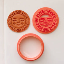 Load image into Gallery viewer, Sunset Clay Cutter