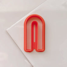 Load image into Gallery viewer, Skinny Arch Clay Cutter