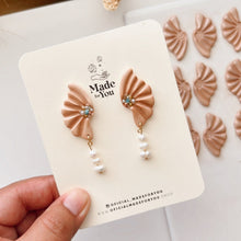 Load image into Gallery viewer, Caracola Clay Cutter