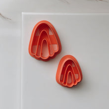 Load image into Gallery viewer, Skirt Clay Cutter