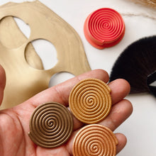 Load image into Gallery viewer, Junji Spiral clay Cutter