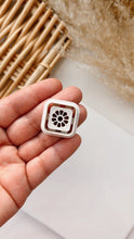 Load image into Gallery viewer, Square Flower Clay Cutter