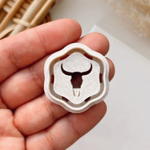 Load image into Gallery viewer, Old West Clay Cutter