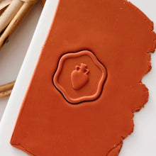 Load image into Gallery viewer, Cantarito Clay Cutter