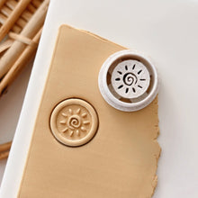 Load image into Gallery viewer, Organic Sun Clay Cutter