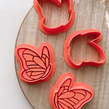 Load image into Gallery viewer, Butterfly Clay Cutter + Frame