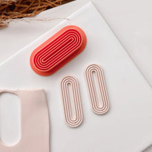 Load image into Gallery viewer, Runaway Clay Cutter